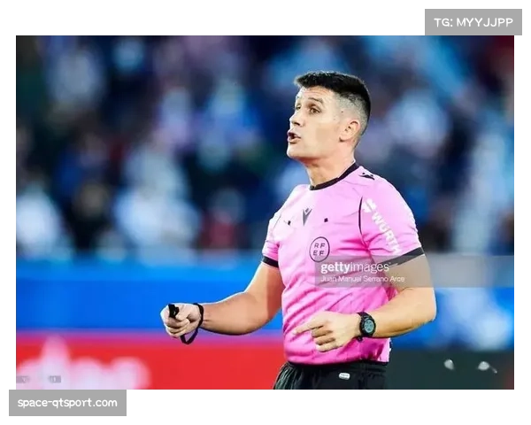 裁判安排:法国名哨蒂尔潘将执法巴黎对阵尼斯的焦点战